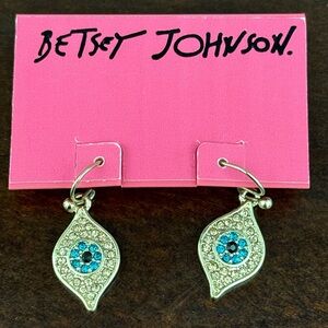 Betsey Johnson Gold Evil Eye 🧿Earrings